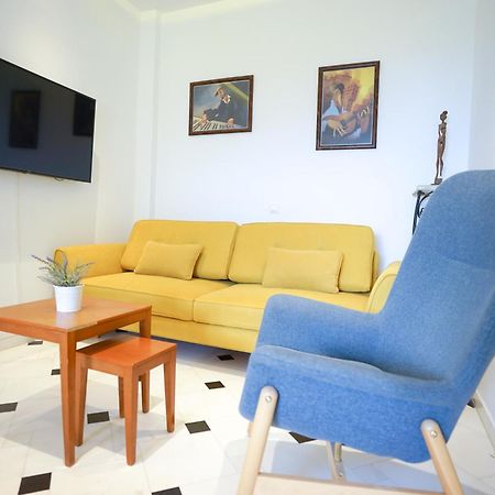 Fira Central Apartments With Veranda Chambre photo