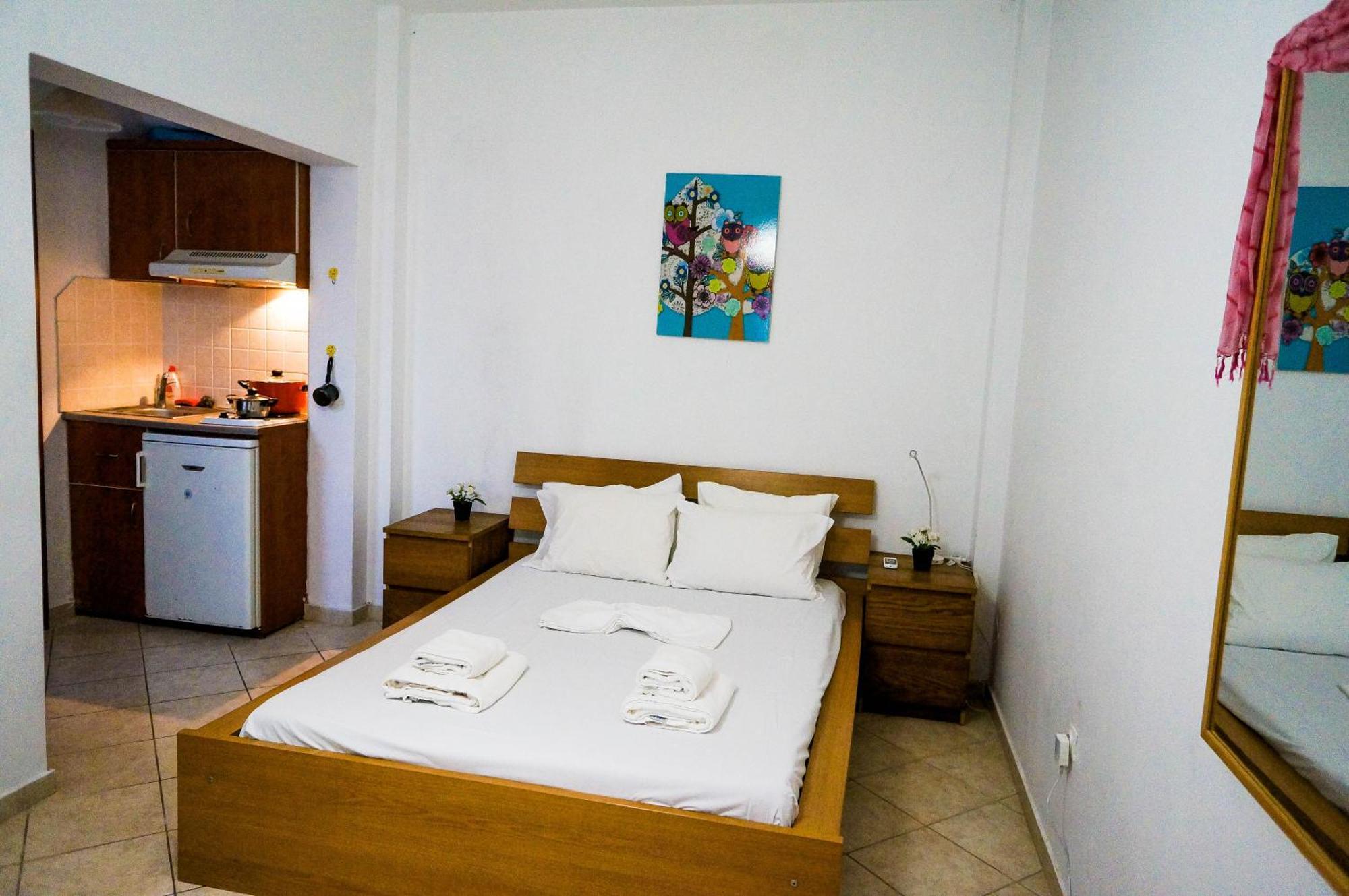 Fira Central Apartments With Veranda Chambre photo